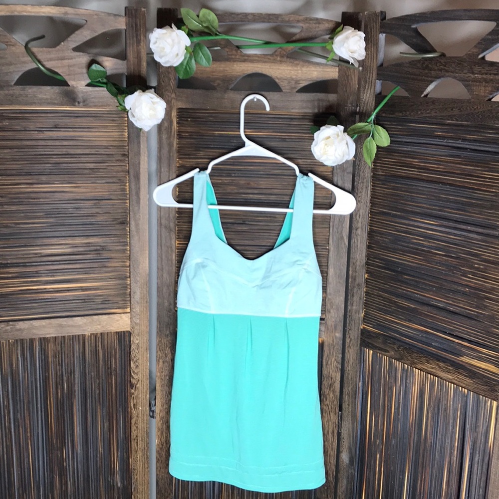 Teal Lululemon exercise top